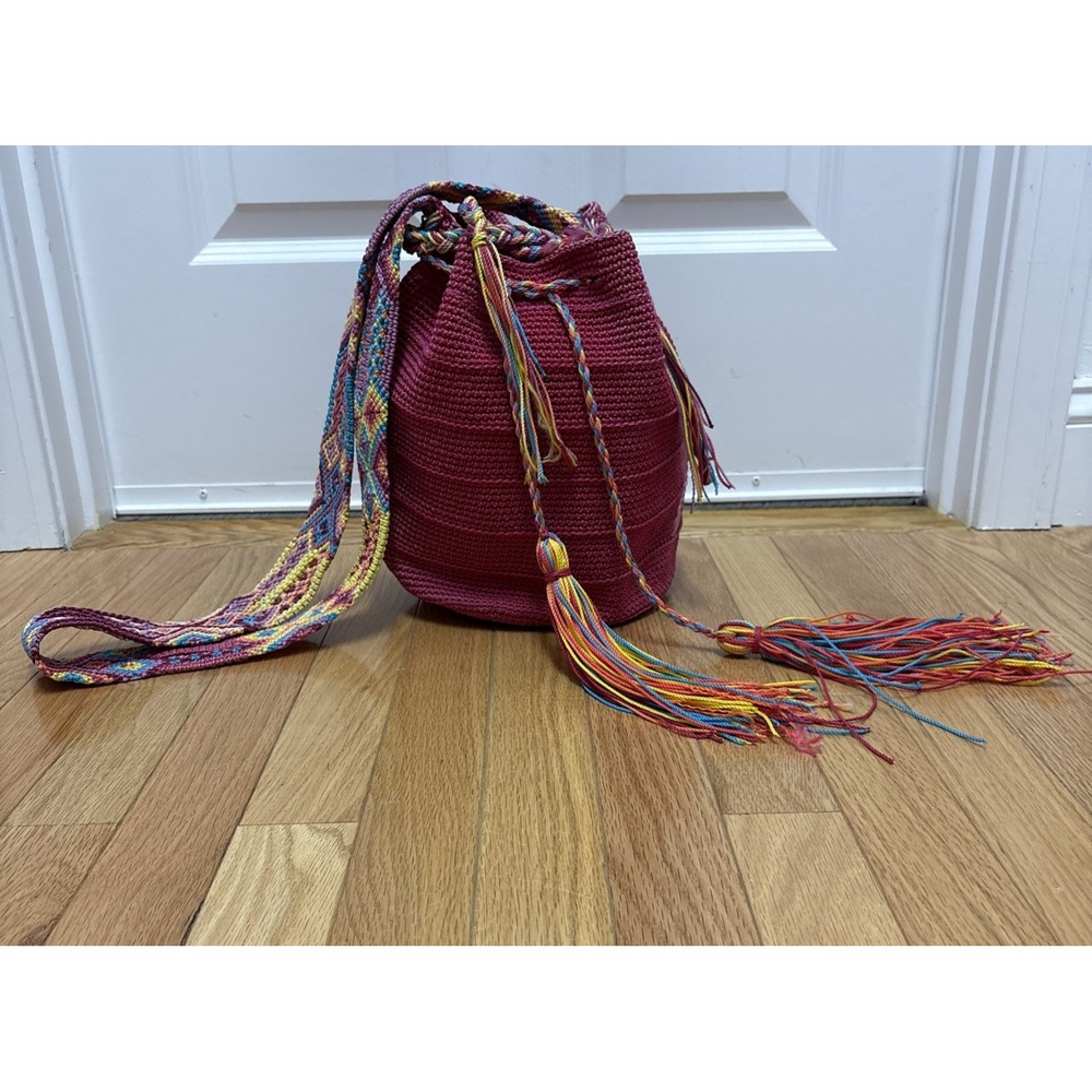 Handmade Crochet Mochila Bucket Bag Magenta Pink Woven Geometric Strap Tassels - Picture 3 of 9